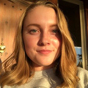 Meet your Posher, Molly